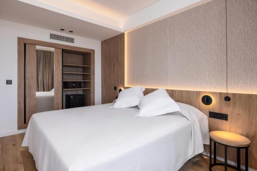 Suite Junior del hotel Ohtels Gran Hotel Almeria. Foto 3