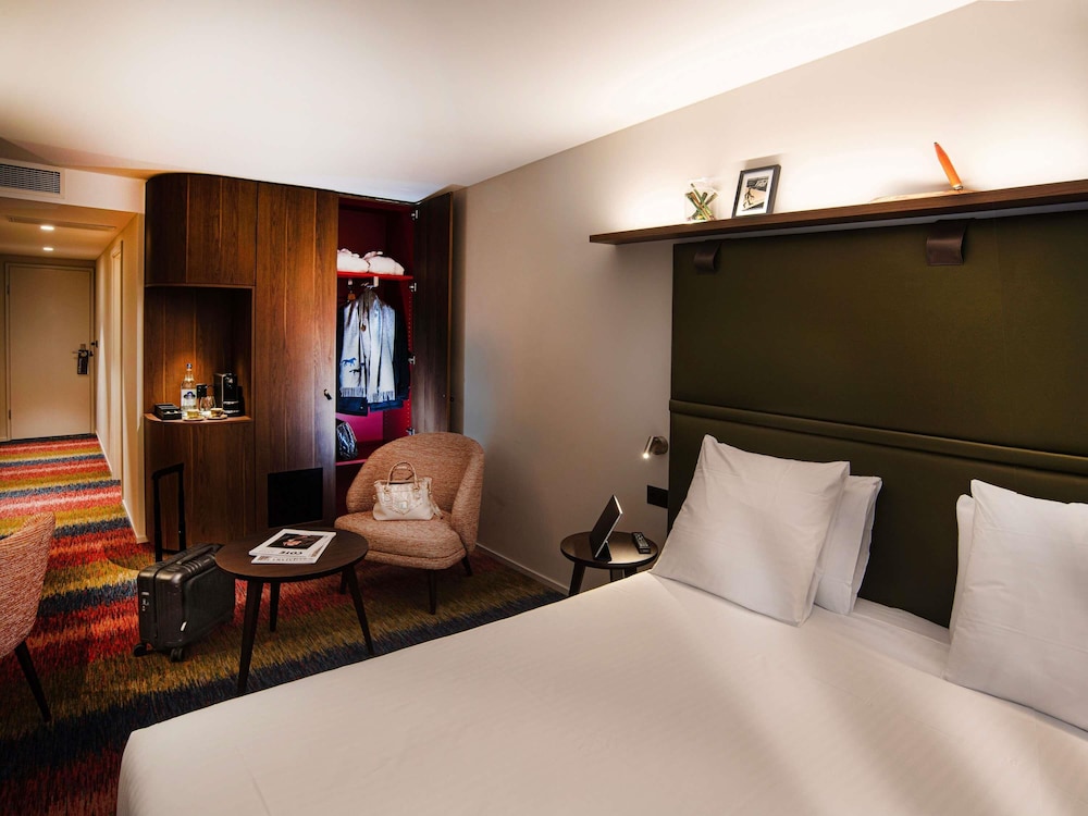 Habitación Privilege con 1 cama doble del hotel Mercure Fribourg Centre Remparts