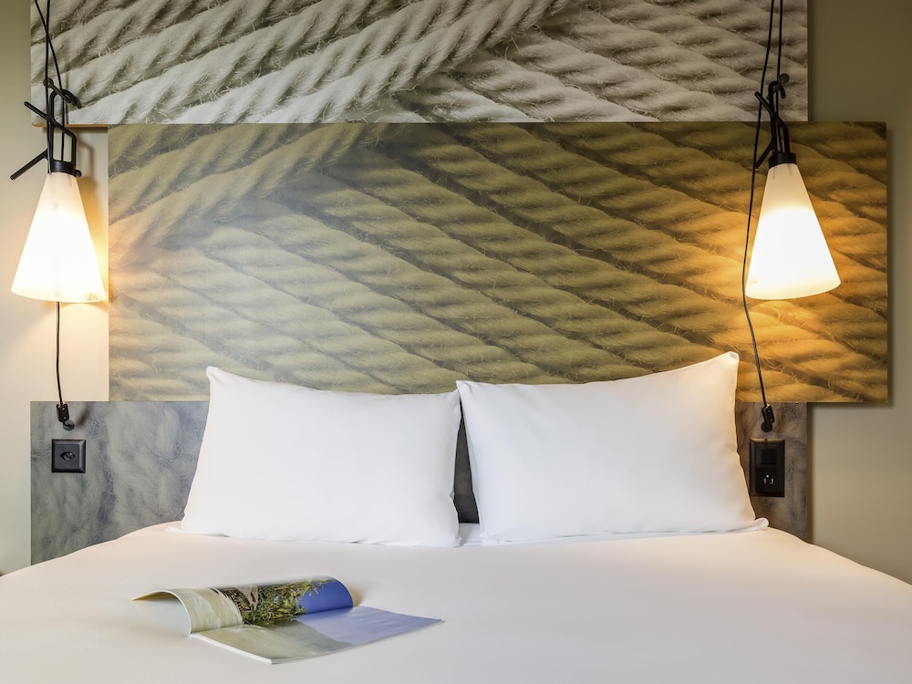 Habitacion Standard discapacitados con 1 cama doble del hotel Ibis Geneve Aeroport