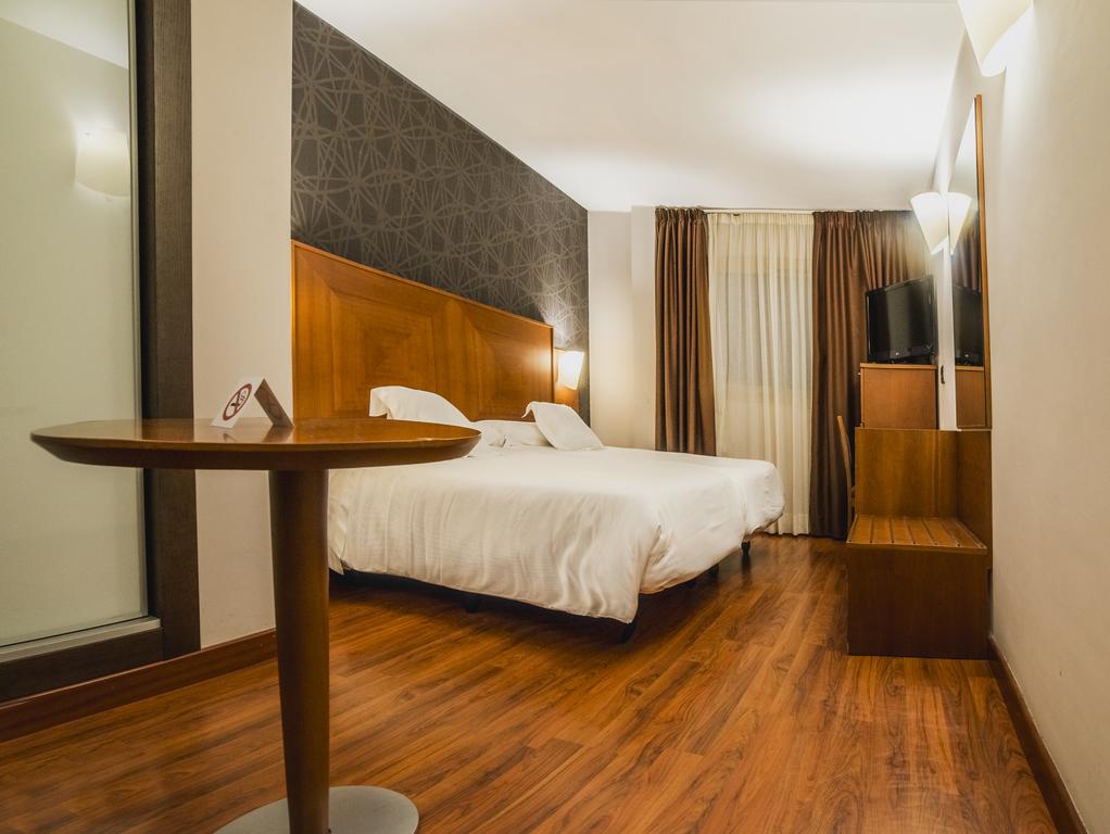 Habitación doble del hotel Nuevo Torreluz