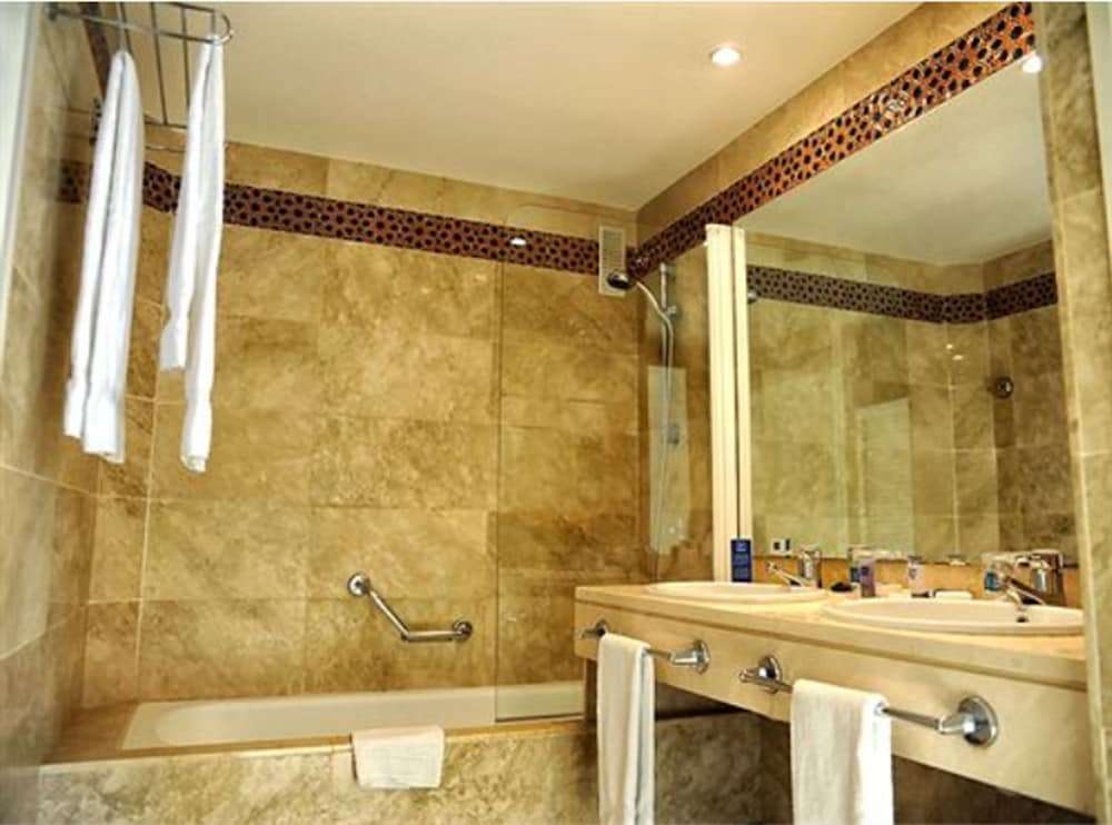 Habitación estándar doble del hotel AR Almerimar. Foto 3