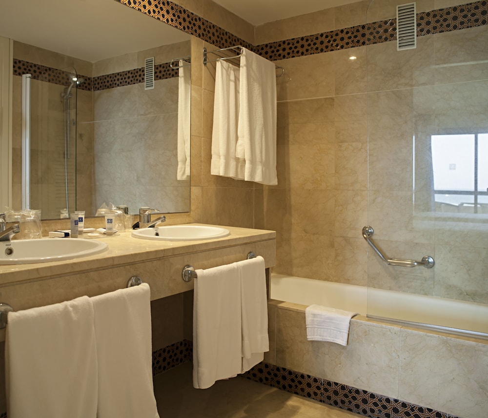 Habitación Superior del hotel AR Almerimar. Foto 3