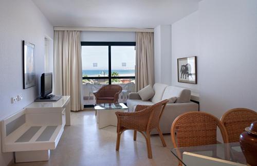 Suite Junior Familiar del hotel AR Almerimar. Foto 2