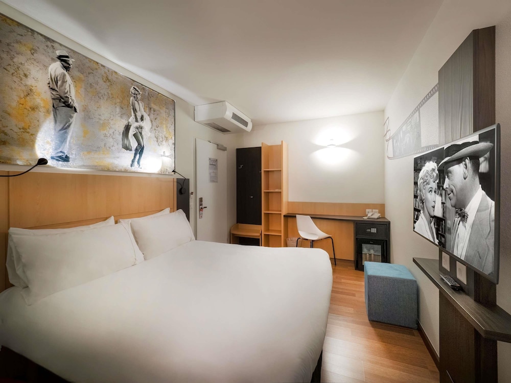 Habitaciones de cine - Cama doble del hotel Ibis Locarno