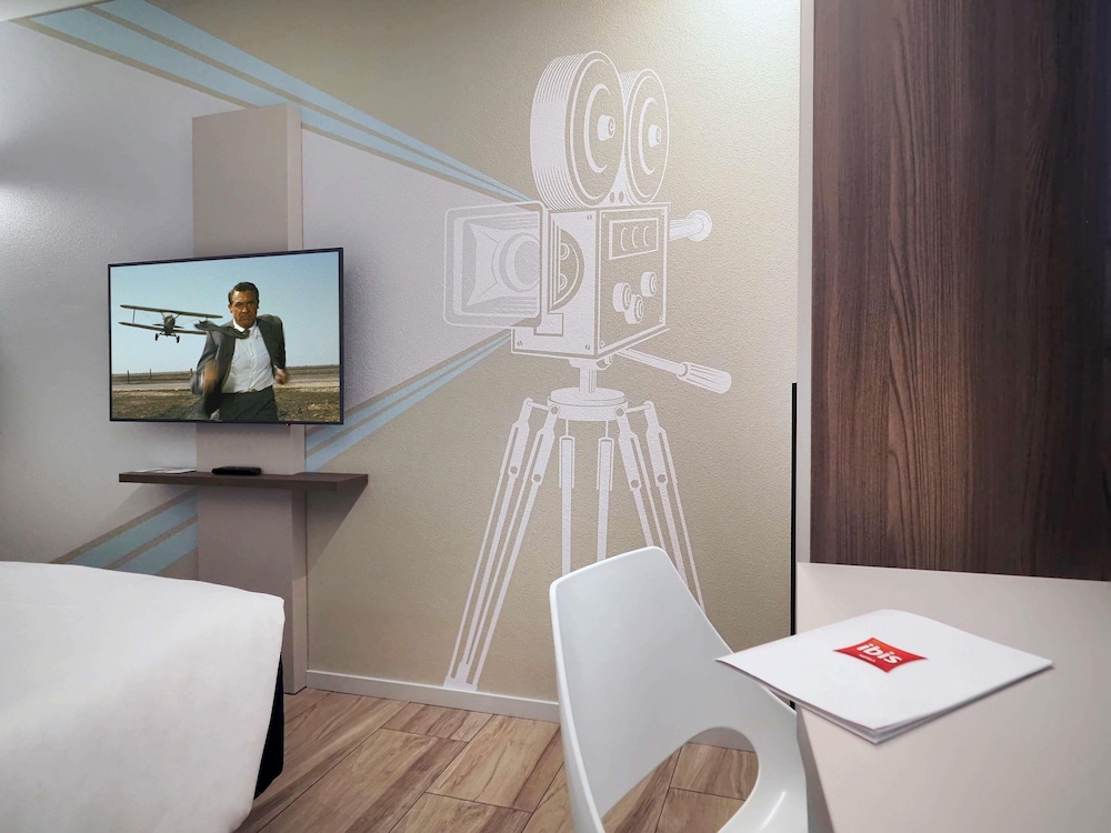 Habitaciones de cine - 2 camas individuales del hotel Ibis Locarno. Foto 7