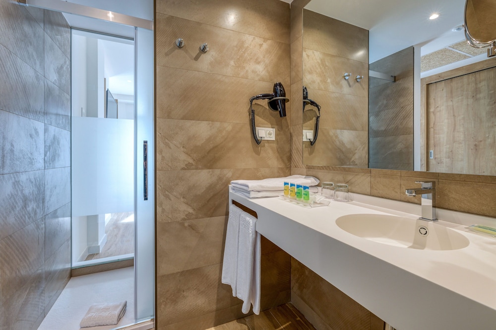 Suite, terraza, vistas al mar (Lúdica) del hotel Playamojácar. Foto 3