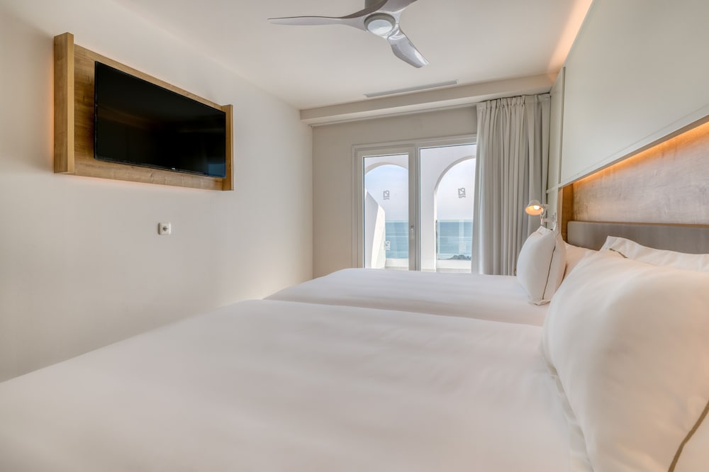 Habitación doble, terraza, vistas al mar del hotel Playamojácar. Foto 1