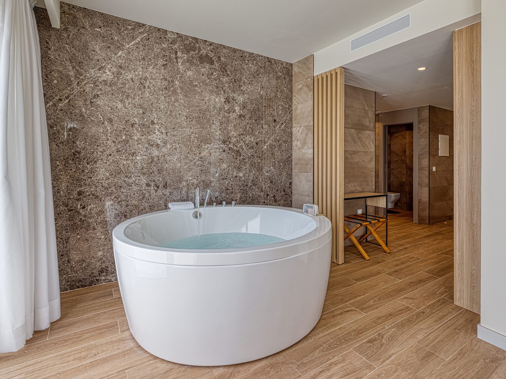 Suite, terraza, vistas al mar (Lúdica) del hotel Playamojácar. Foto 7