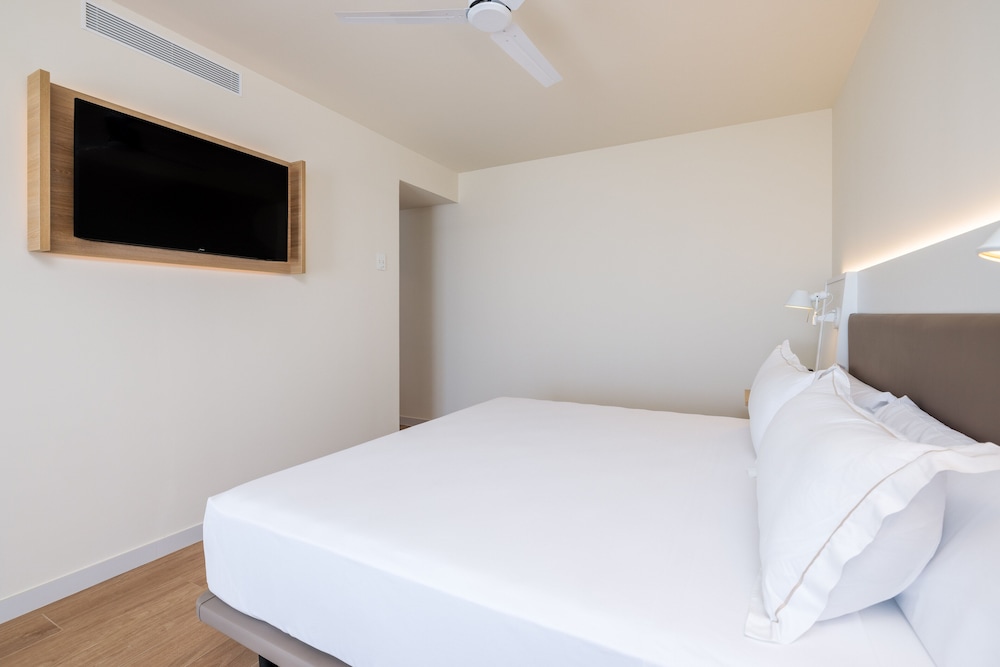 Suite, terraza, vistas al mar (Lúdica) del hotel Playamojácar. Foto 12