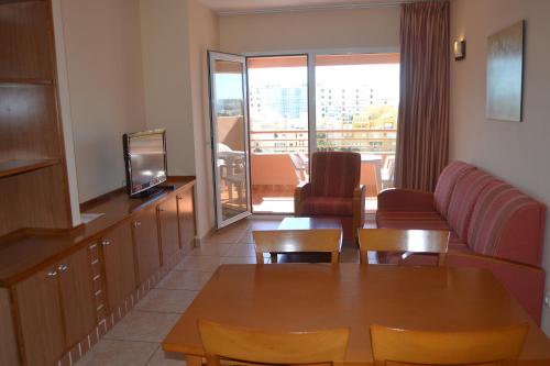 Apartamento Vista Piscina Vista Jardín Con Cocina 1 habitación Sofá Cama incluido 2 Camas individuales Normal del hotel Arena Center. Foto 4