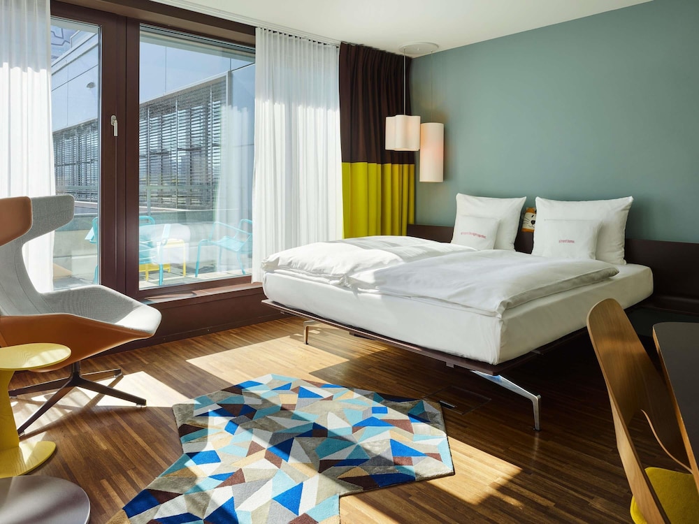 La Gigante de Haeberli del hotel 25hours Zurich West. Foto 3