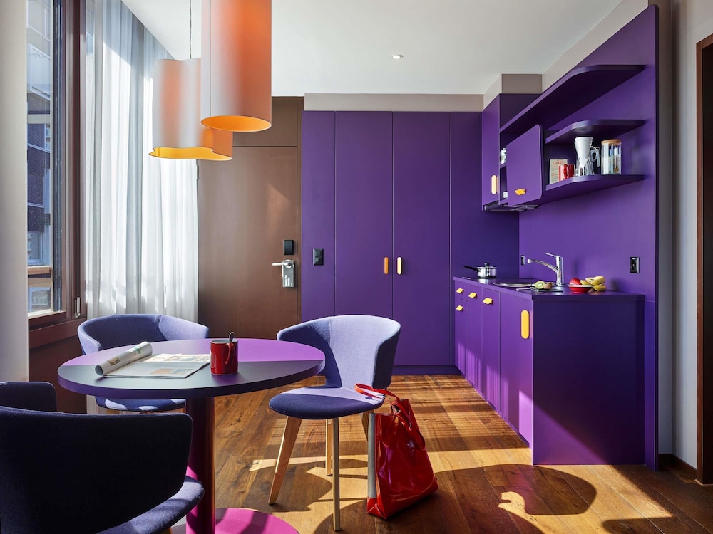Suite Vitalidad del hotel 25hours Zurich West. Foto 2