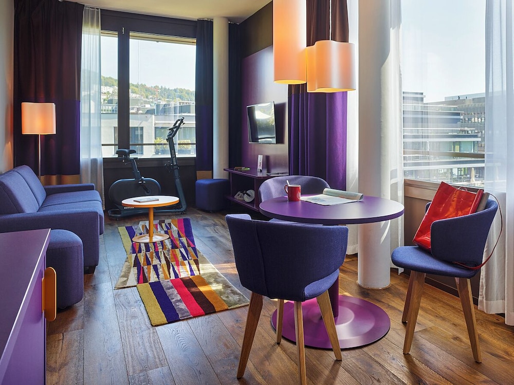 Suite Vitalidad del hotel 25hours Zurich West. Foto 4