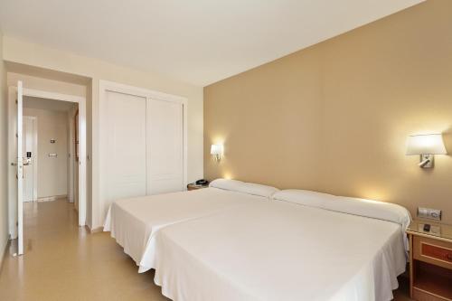 Apartamento estandar del hotel Best Roquetas. Foto 2