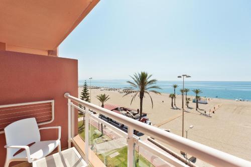 Habitación Doble con vistas frontales al mar del hotel Best Roquetas. Foto 4