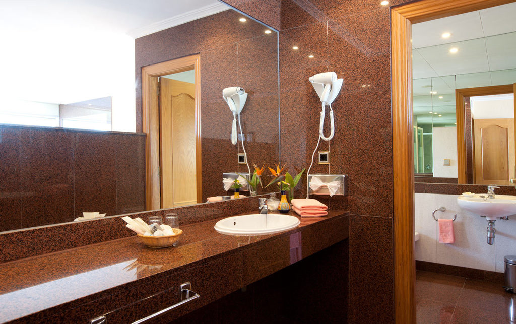 Suite Piscina Privada del hotel Playasol Aquapark & Spa. Foto 1