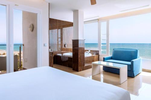 Suite Junior del hotel Playasol Aquapark & Spa. Foto 3