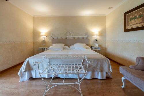 Habitación Doble Confort Económica - 1 o 2 camas del hotel Palasiet Thalasso Clinic & Hotel. Foto 1