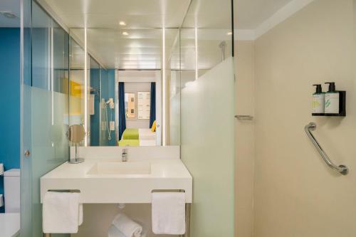 Apartamento del hotel Acuasol. Foto 7