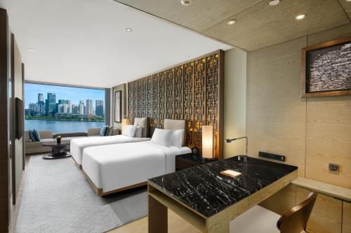 Riverside Retreat - Twin del hotel Banyan Tree Shanghai On The Bund. Foto 3