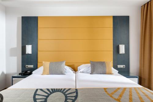 Suite Junior del hotel Riu Chiclana. Foto 1