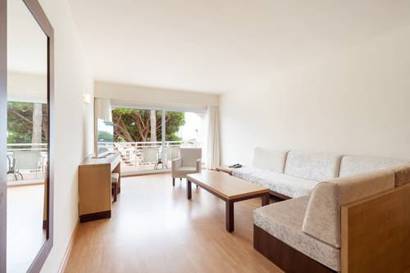 Habitación familiar del hotel Iberostar Waves Royal Andalus