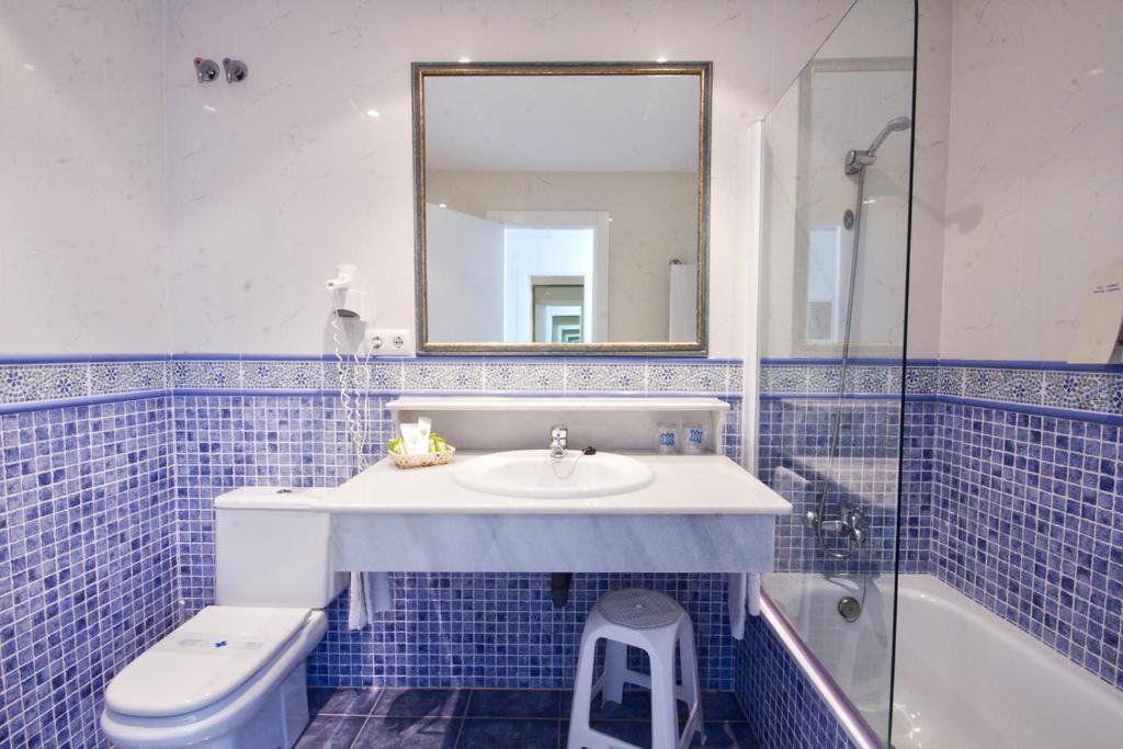 Habitación doble Vista Mar del hotel FERGUS Conil Park. Foto 6