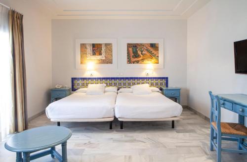 Habitación Doble Superior del hotel Playa de la Luz. Foto 1