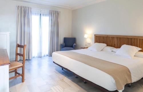 Habitación Triple del hotel Playa de la Luz. Foto 4