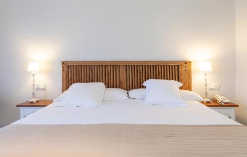 Habitación Triple Estándar del hotel Playa de la Luz. Foto 5