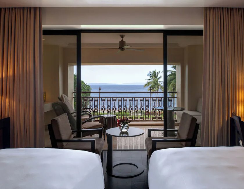 Habitación, 1 cama de matrimonio grande, balcón, vistas a la piscina (Club Access) del hotel Grand Hyatt Goa. Foto 19
