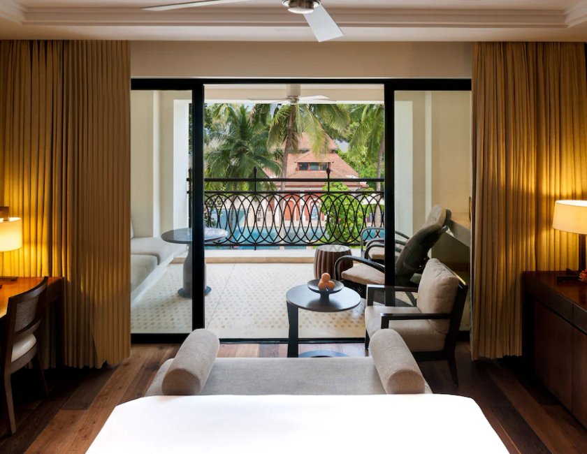 Habitación, 2 camas individuales, balcón, vistas a la piscina (Club Access) del hotel Grand Hyatt Goa. Foto 4