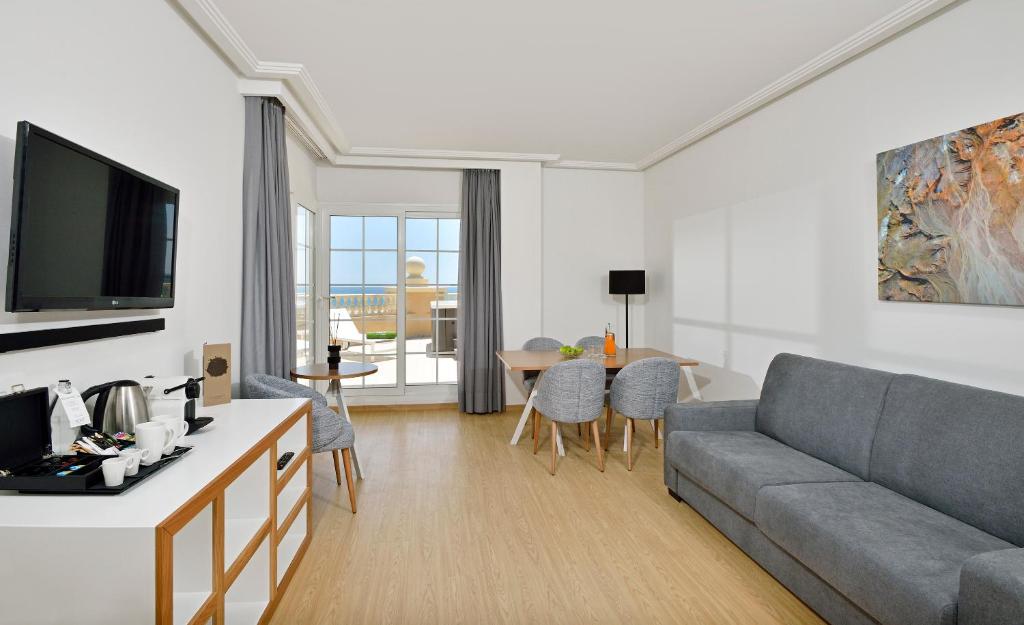 Junior suite Vista Mar The Level Business del hotel Meliá Isla Canela