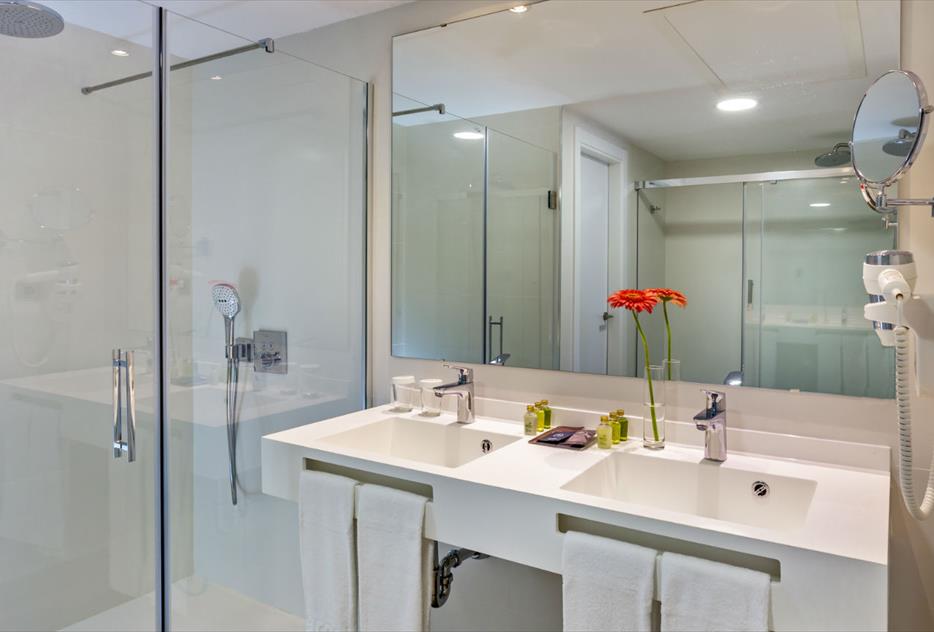 Suite Familiar del hotel Barceló Isla Canela. Foto 2