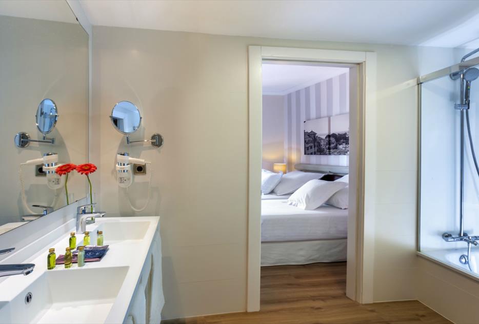 Suite Familiar del hotel Barceló Isla Canela. Foto 3