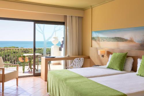 Habitación Doble con vistas al mar - 1 o 2 camas del hotel TUI Blue Isla Cristina Palace. Foto 6