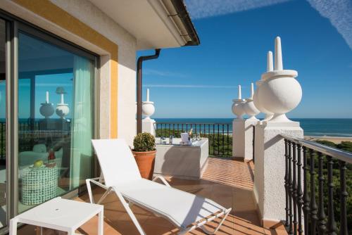 Habitación Doble Deluxe del hotel TUI Blue Isla Cristina Palace. Foto 3