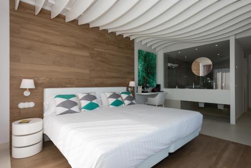 Habitación Doble Deluxe del hotel TUI Blue Isla Cristina Palace. Foto 15