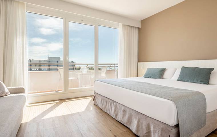 Habitación doble Vista Mar del hotel Ilunion Islantilla. Foto 1