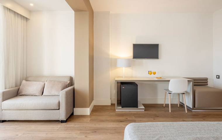 Habitación Doble XL del hotel Ilunion Islantilla