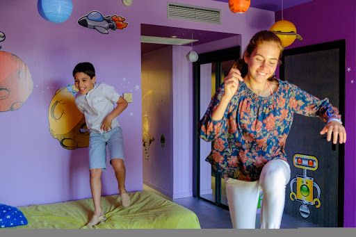 Habitación doble Familiar del hotel Estival Islantilla. Foto 10