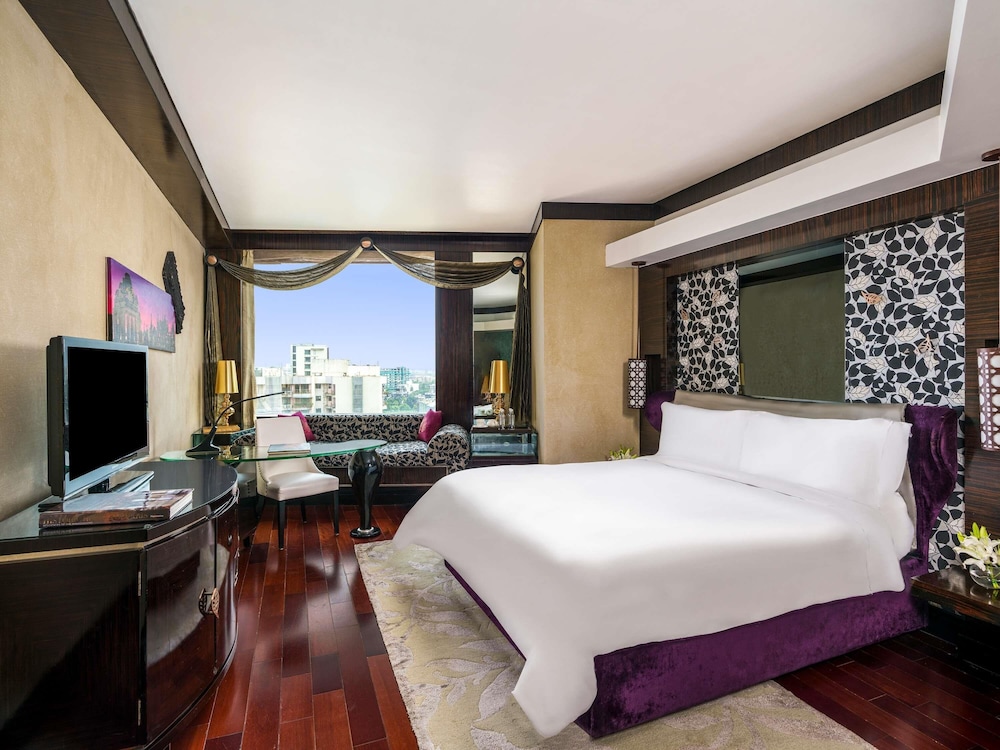Habitación King Ejecutiva, Desayuno Buffet, 20% de Descuento en Alimentos y Bebidas (Bebidas No Alcohólicas), Spa y Lavandería del hotel Sofitel Mumbai Bkc