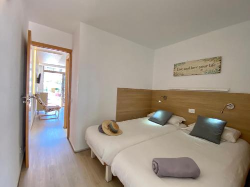 Apartamento con vistas a la piscina del hotel Leticia del Mar. Foto 15