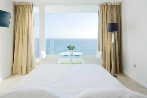 Habitación Doble Deluxe con vistas al mar del hotel Flamero