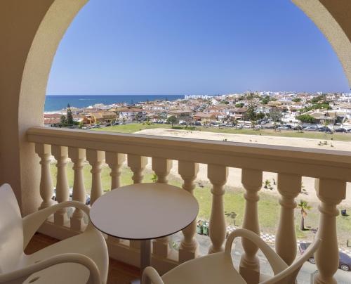 Habitación Doble con vistas al mar del hotel Gran Hotel del Coto. Foto 4