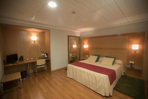 Suite Junior del hotel Reconquista. Foto 5