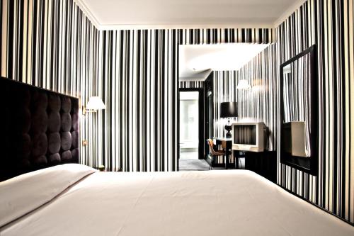 Habitación doble 1 Cama doble del hotel Clarín. Foto 1