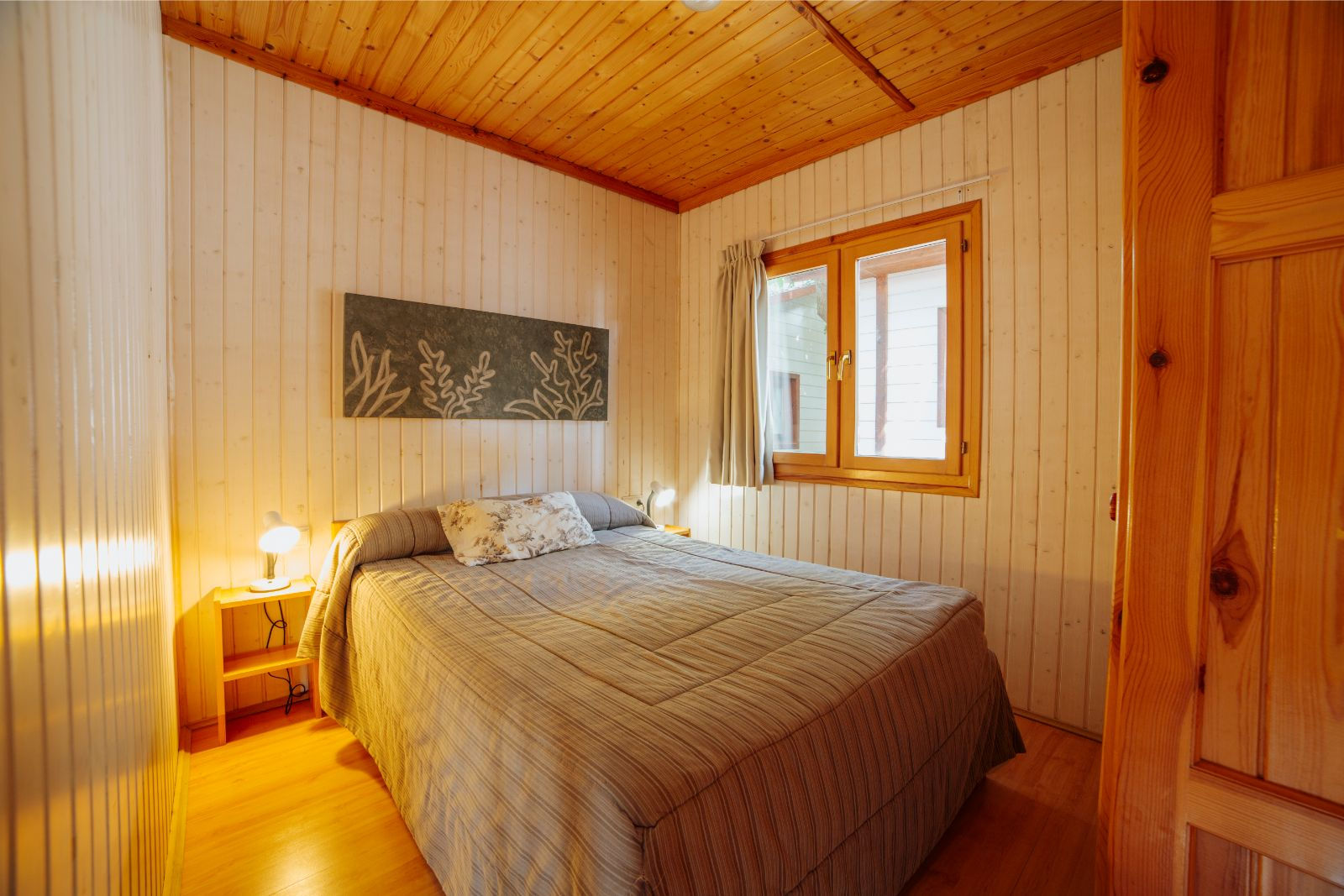 Bungalow Creta del hotel Alannia Guardamar Resort. Foto 3