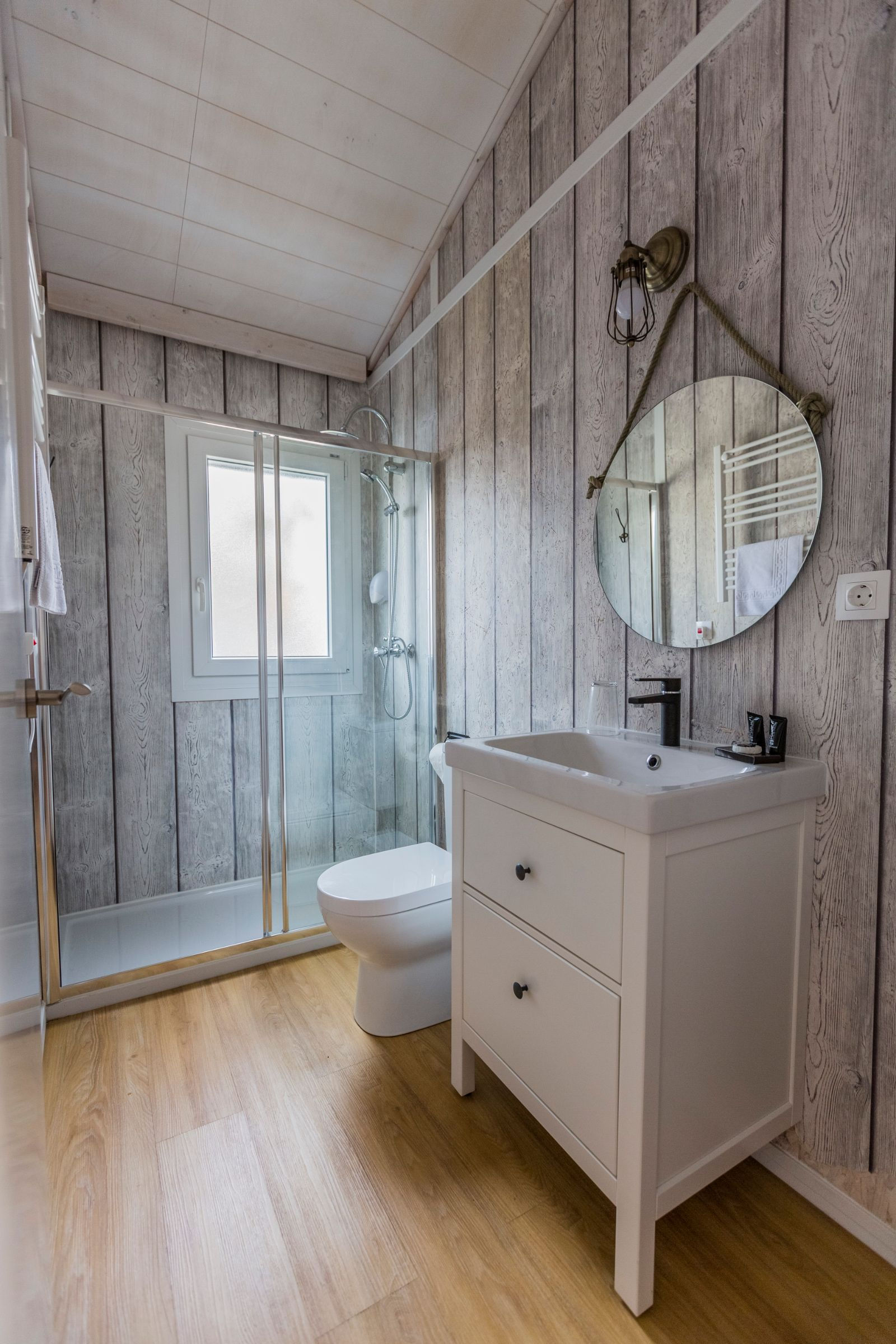 Bungalow Mediterranean Suite del hotel Alannia Guardamar Resort. Foto 2