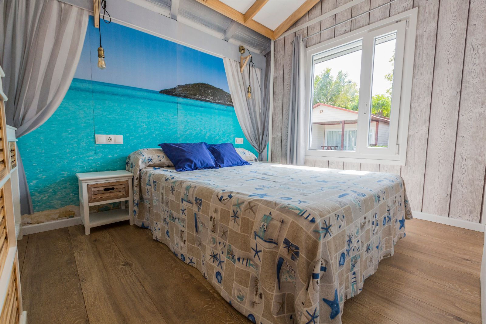 Bungalow Mediterranean Suite del hotel Alannia Guardamar Resort. Foto 3